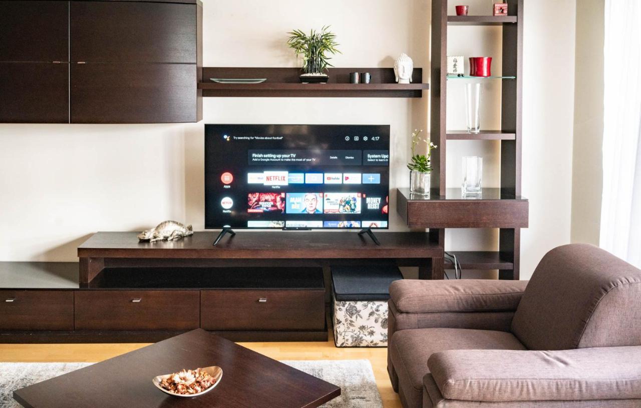 Free Parking! Soho 101, 4 Ppl, Ac, Superfast Wifi, Tv Apartament
