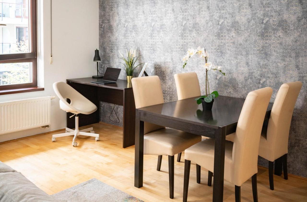 Free Parking! Soho 101, 4 Ppl, Ac, Superfast Wifi, Tv * Budapeszt